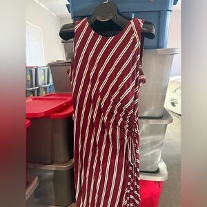 Sleeveless Burgundy Striped Side-Ruched Dress p12